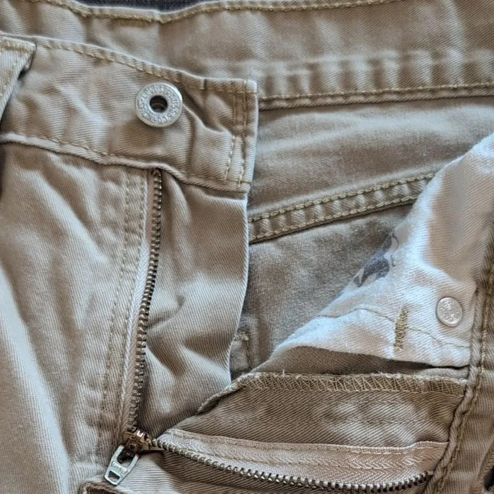Levi's 511 Men's Classic Tan Khaki Denim Jeans - Size 31x32